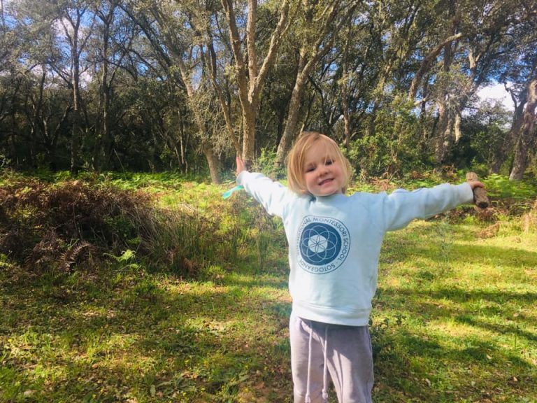 Kid outdoors - Blog Post -Sports and Childrens Health - Extracurricular-activities-International-Montessori-School-Cádiz-Spain